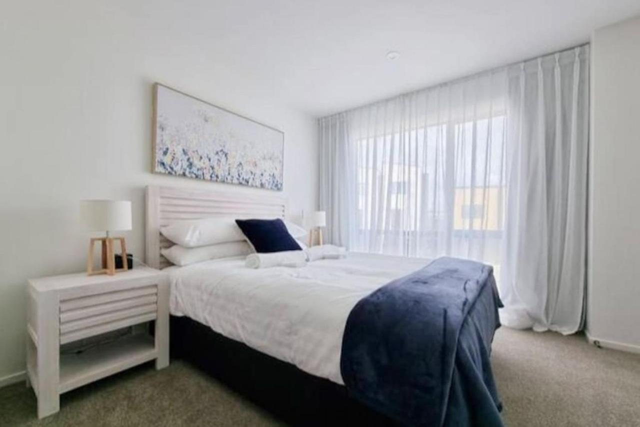 Huntington Townhouse With Patio And Parking Villa Auckland Bagian luar foto