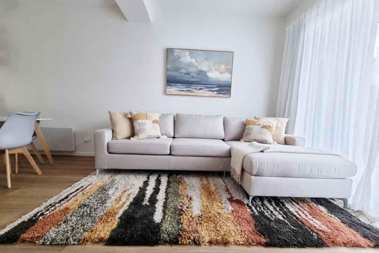 Huntington Townhouse With Patio And Parking Villa Auckland Bagian luar foto